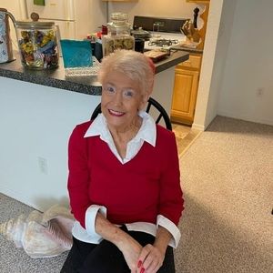 Meet your Posher, Zonnya